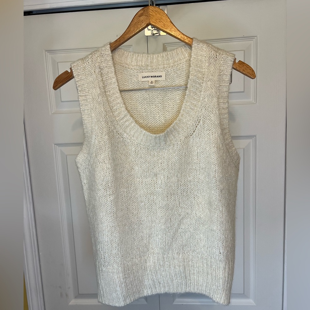 Lucky Brand S Cream White Ivory Sleeveless Sweater Vest Metallic Shimmer